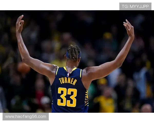 乔丹·汤普森训练完直接拎着爱马仕去接娃，这日子过得比偶像剧还离谱